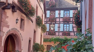 Exterior