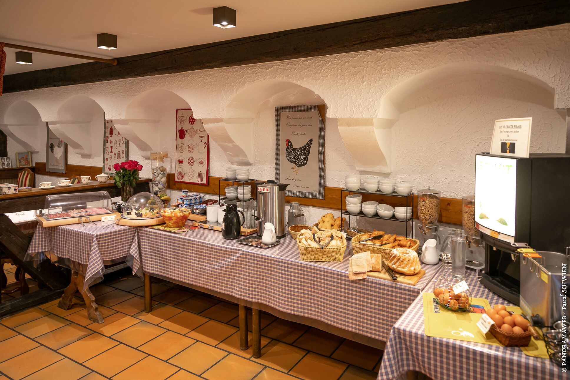 daily buffet breakfast (eur 15 per person)