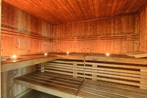 Salas de tratamientos para parejas, baño turco/hammam, reflexología 