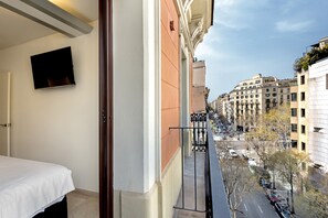 Apartament superior | 3 dormitoris, minibar, caixa forta a l'habitació i escriptori