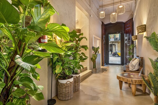 Reception - Hotel Limonaia (Barcelona)