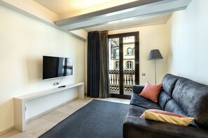 Departamento superior | Área de sala de estar | Televisión de plasma