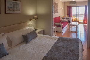 Traditional Apartment, 1 Bedroom, Sea View (4 Occupants) | Down comforters, desk, blackout drapes, iron/ironing board