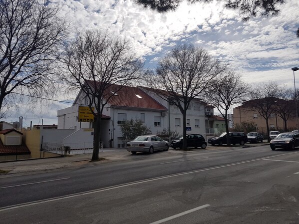 Overnatningsstedets indgangsparti