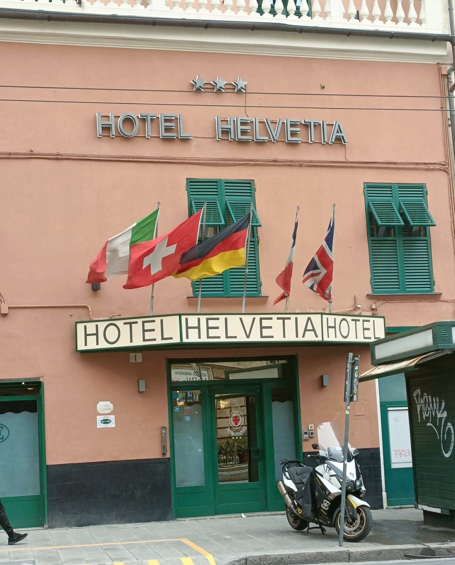 Photo - Hotel Helvetia
