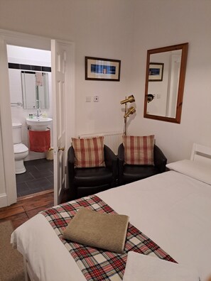 Chambre double, salle de bain attenante (Room 3)