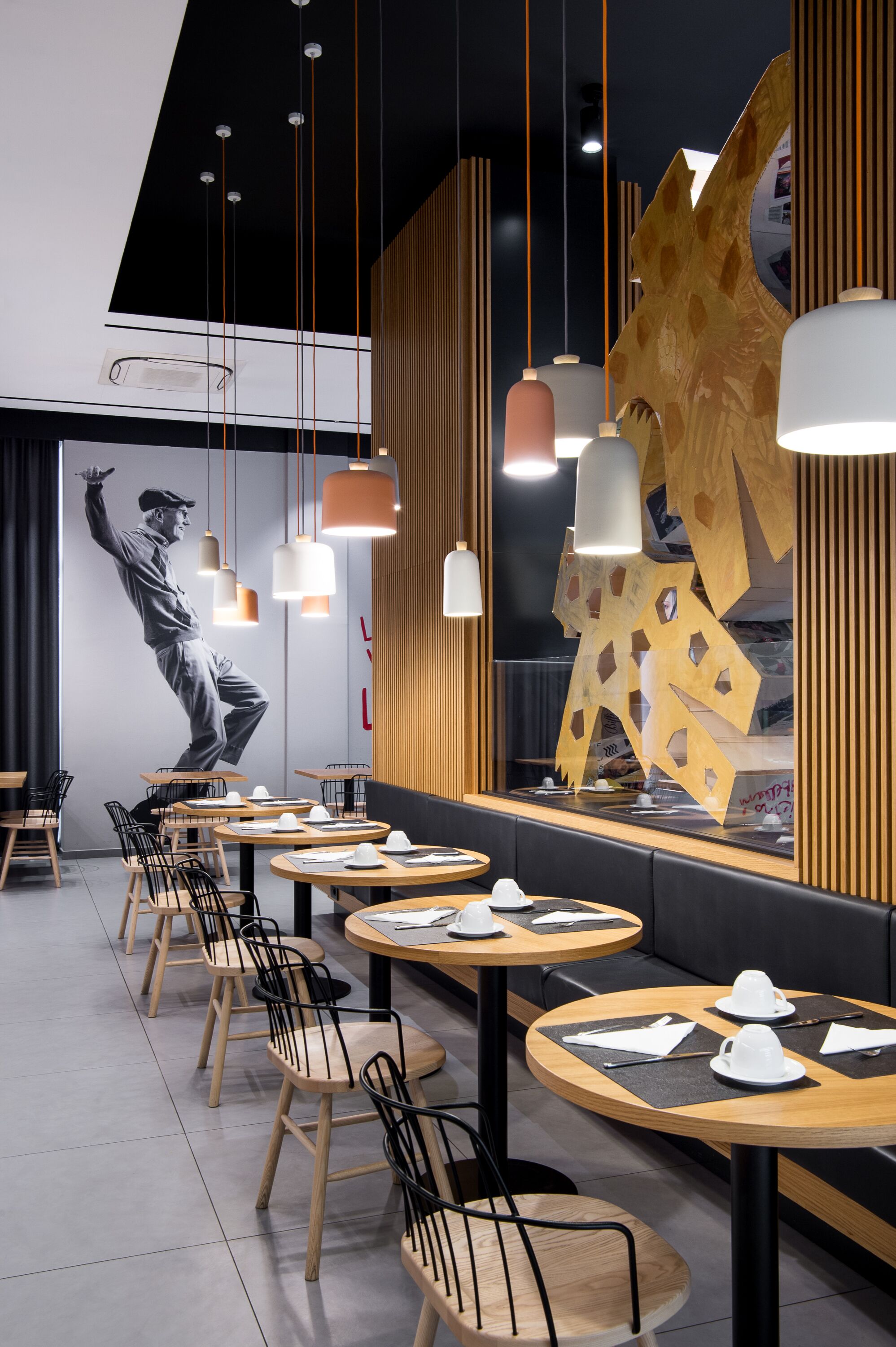 daily continental breakfast (eur 20.00 per person)