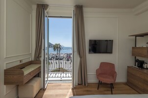 Deluxe Double Room, Sea View | 1 bedroom, Egyptian cotton sheets, premium bedding, down comforters