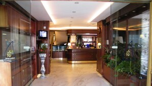 Bar (di hartanah)