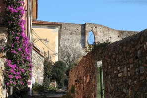Exterior - Hotel Mediterranée (Spotorno)