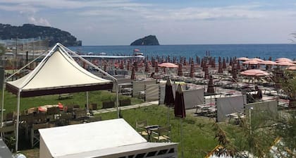 Hotel Mediterranée