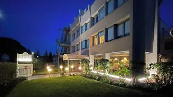 Bagian depan properti