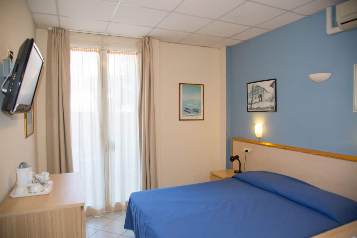 Iron/ironing board (on request), free WiFi, bed sheets