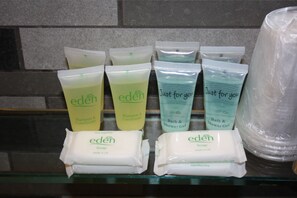 Free toiletries, towels