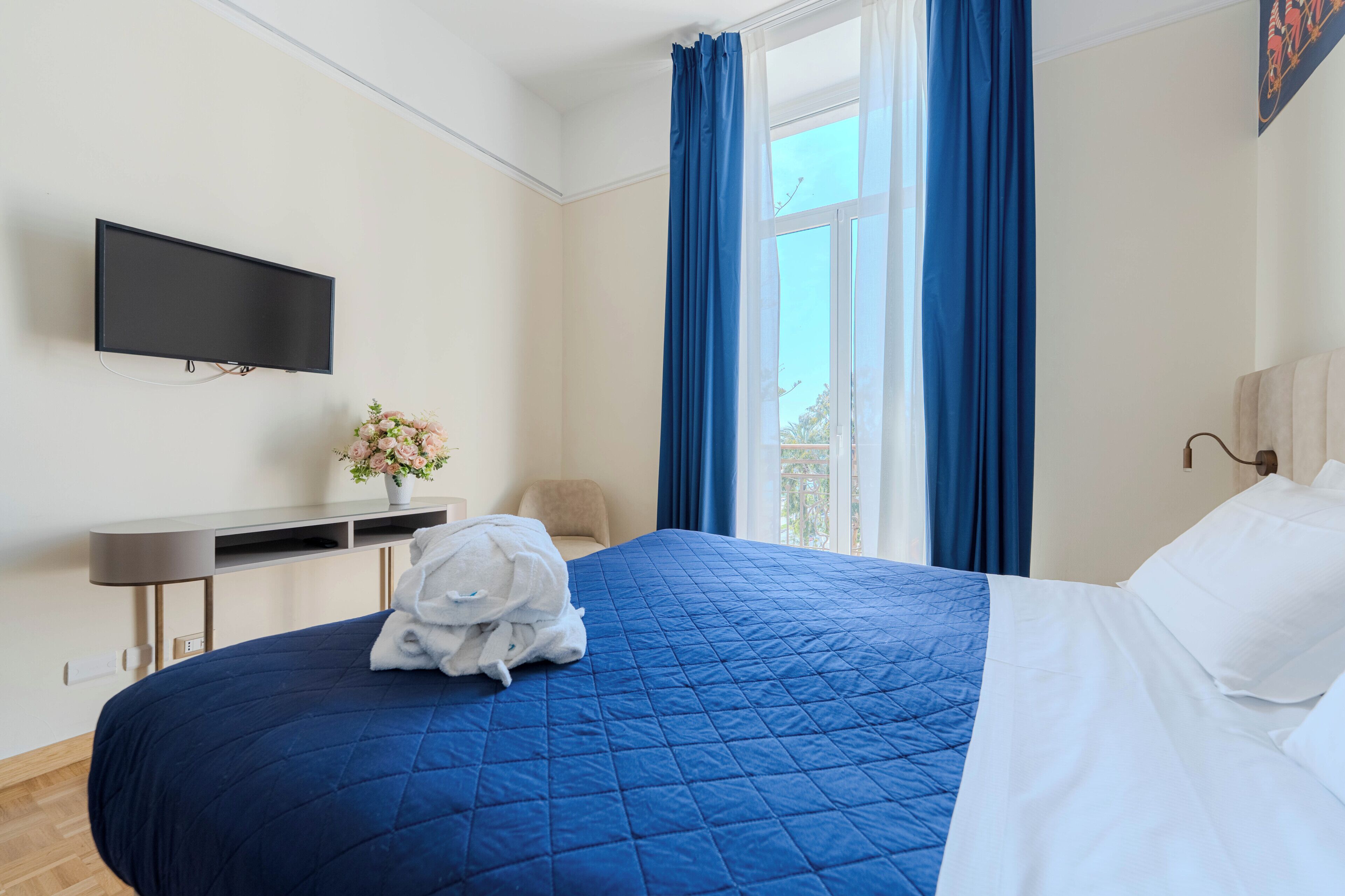 Zimmersafe, schallisolierte Zimmer, kostenloses WLAN, Bettwäsche