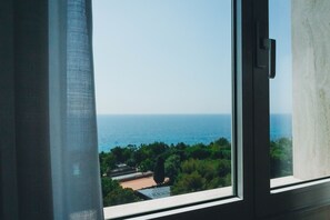 Double Room, Ocean View | Water view - Hotel Bobby Executive (Sanremo)
