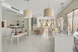 미분류 이미지, 4/88장, 버튼