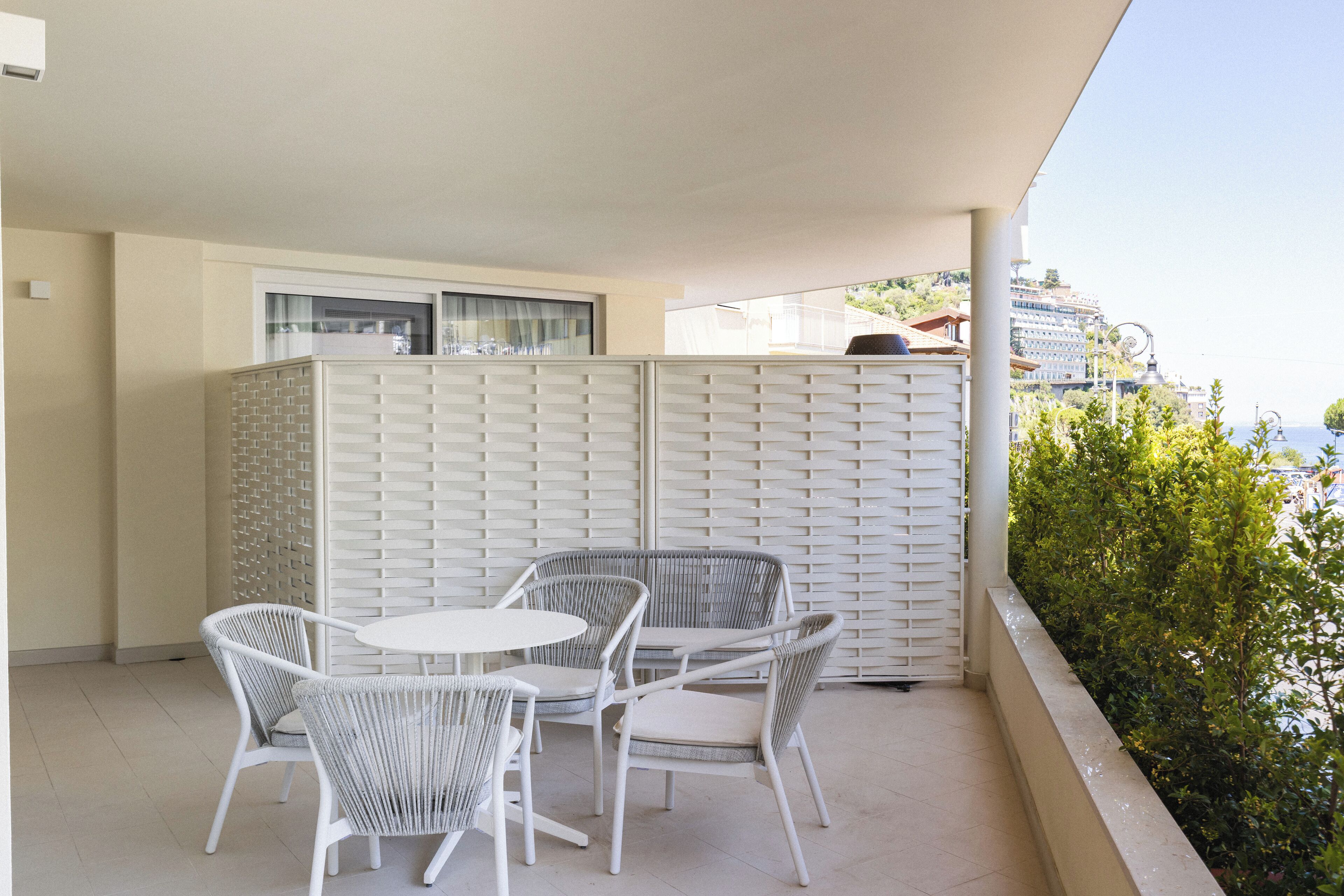 Apartamento familiar, 1 cama de matrimonio grande con sofá cama, cocina básica | Terraza o patio