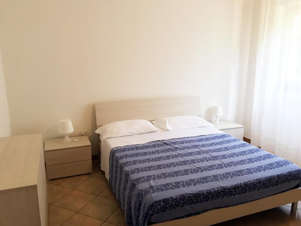 Leilighet – classic, balkong, bakgårdsutsikt | Safe på rommet, barnesenger, wi-fi (inkludert) og sengetøy