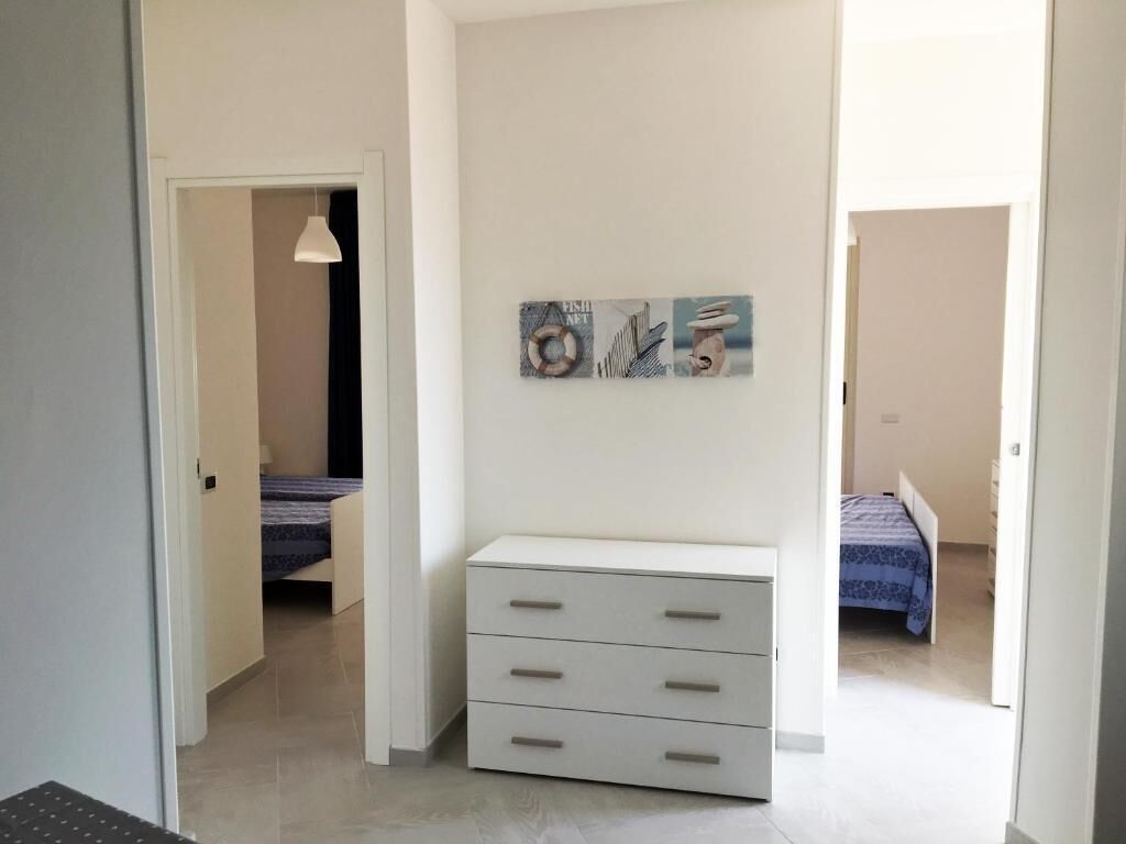 Leilighet – superior, balkong, bakgårdsutsikt | Safe på rommet, barnesenger, wi-fi (inkludert) og sengetøy