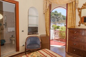 View from room - Hotel Terme La Bagattella (Forio)