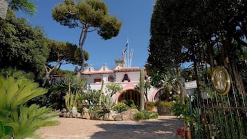 Ingresso della struttura