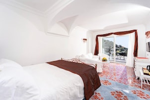 Junior Room, Sea View