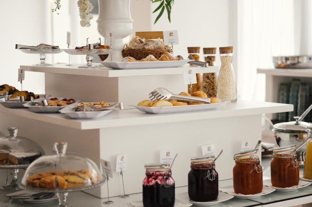 Dagelijks ontbijtbuffet inbegrepen