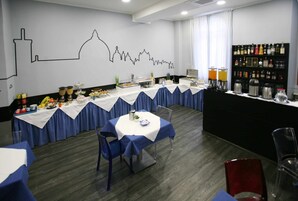 Dagelijks à-la-carte-ontbijt inbegrepen