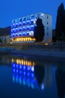 Front of property - evening/night