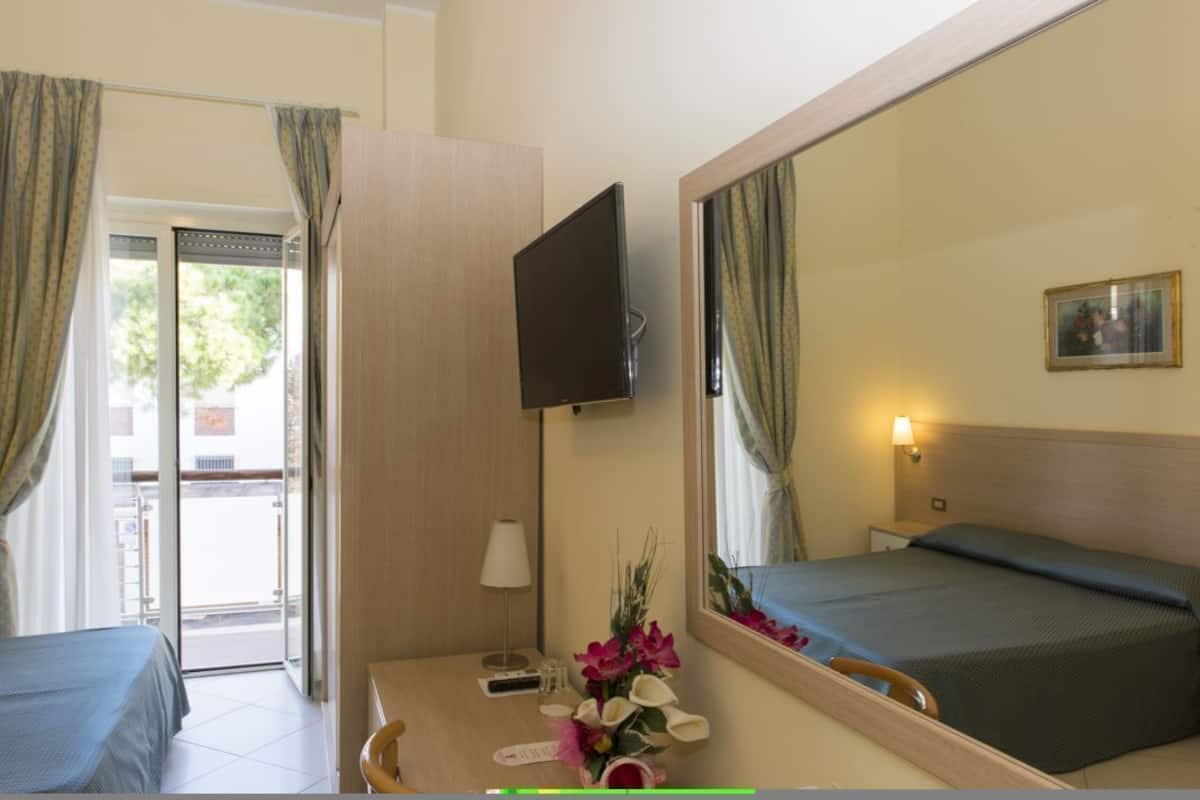 1 bedroom, down comforters, minibar, in-room safe