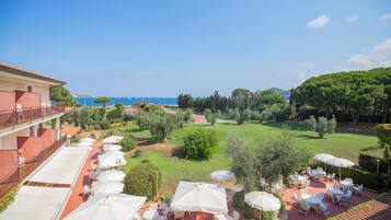 Double Room, Sea View | Hypo-allergenic bedding, minibar, in-room safe, desk