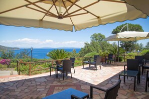 Terrace/patio - TH Capoliveri - Grand Hotel Elba International (Capoliveri)