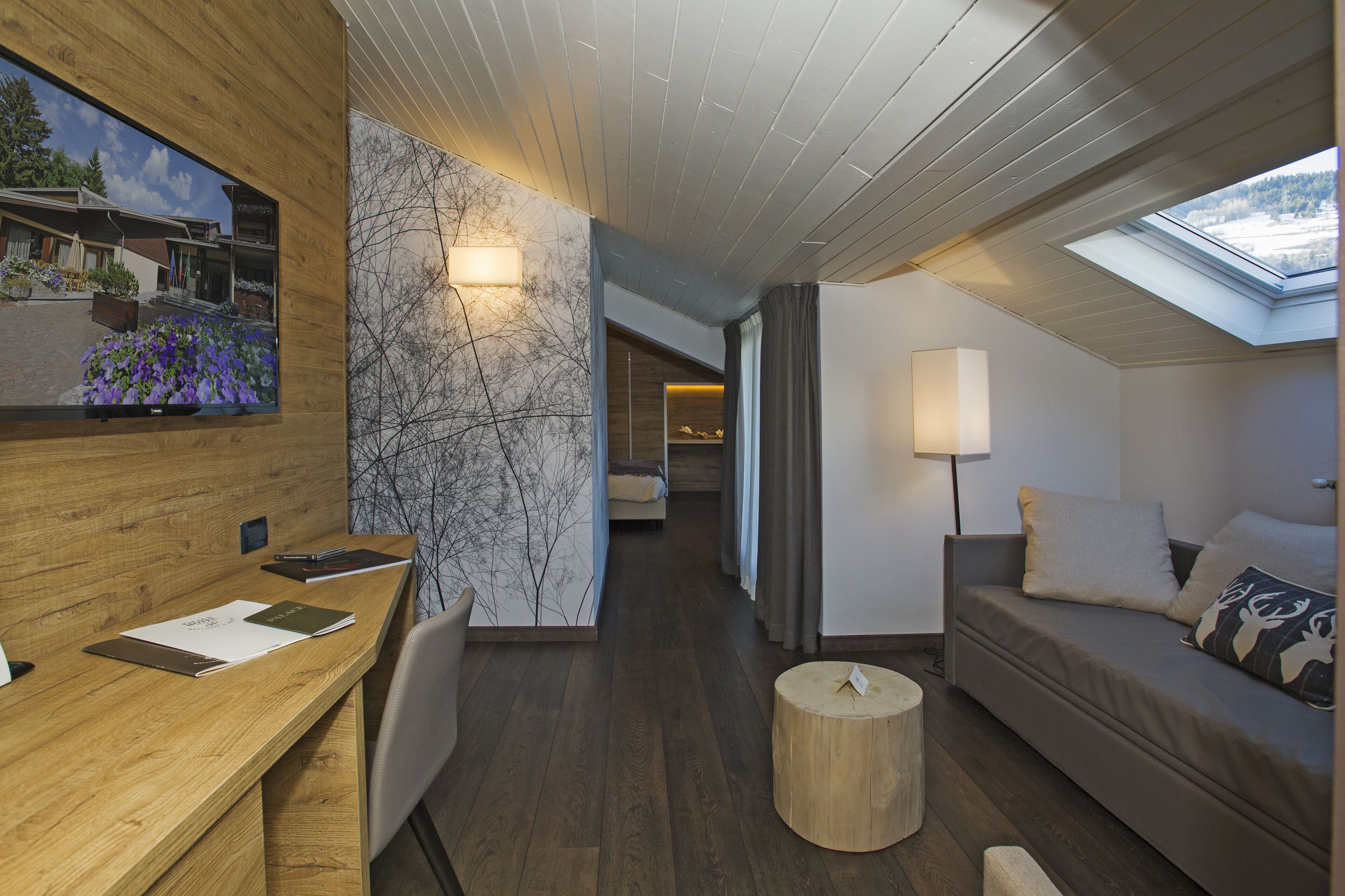 minibar, in-room safe, desk, blackout curtains