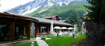 健康美麗皇宮酒店