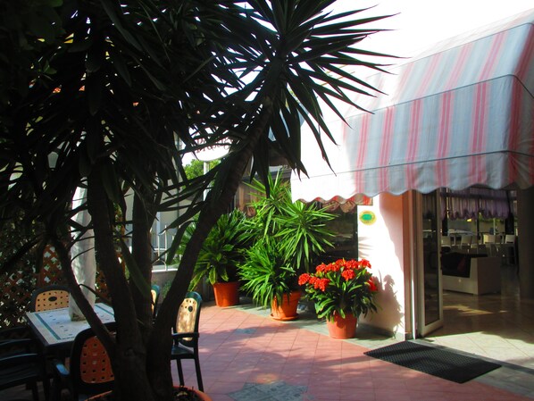 Property grounds - Hotel Prestige (Camaiore)