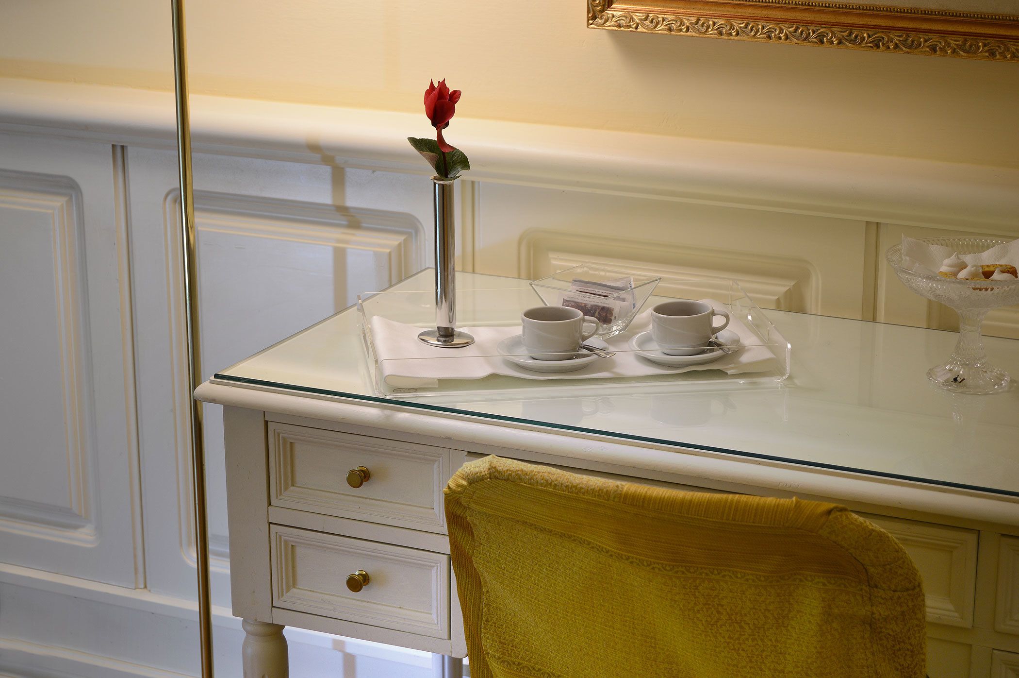 standard double room | room service – dining