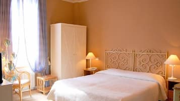 Double Room | Hypo-allergenic bedding, minibar, in-room safe, individually furnished