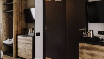 Suite estudio básica | Armario