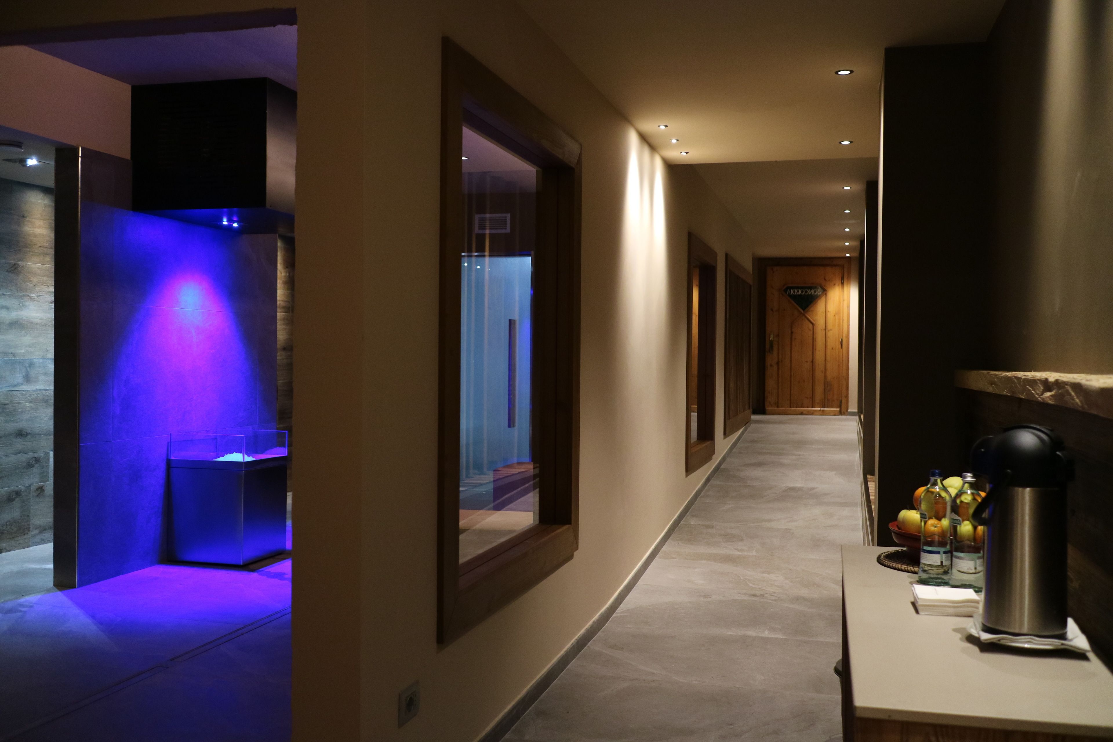 turkish bath/hammam, hydrotherapy, massages