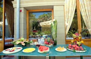 Daily buffet breakfast for a fee - Astoria (Montecatini Terme)