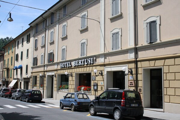 Exterior - Bertusi (Alto Reno Terme)