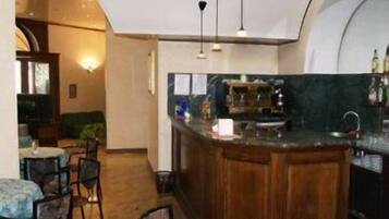 Bar (in der Unterkunft)