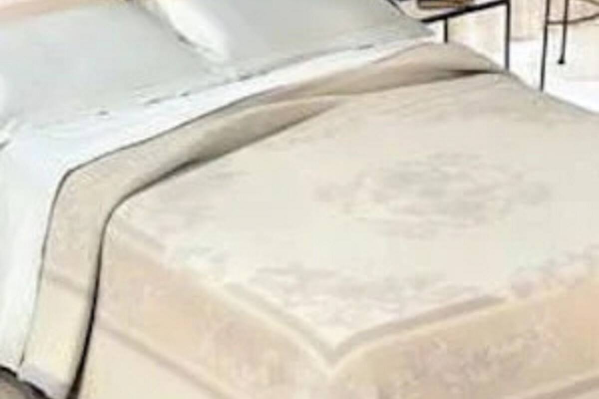 minibar, in-room safe, desk, free wifi