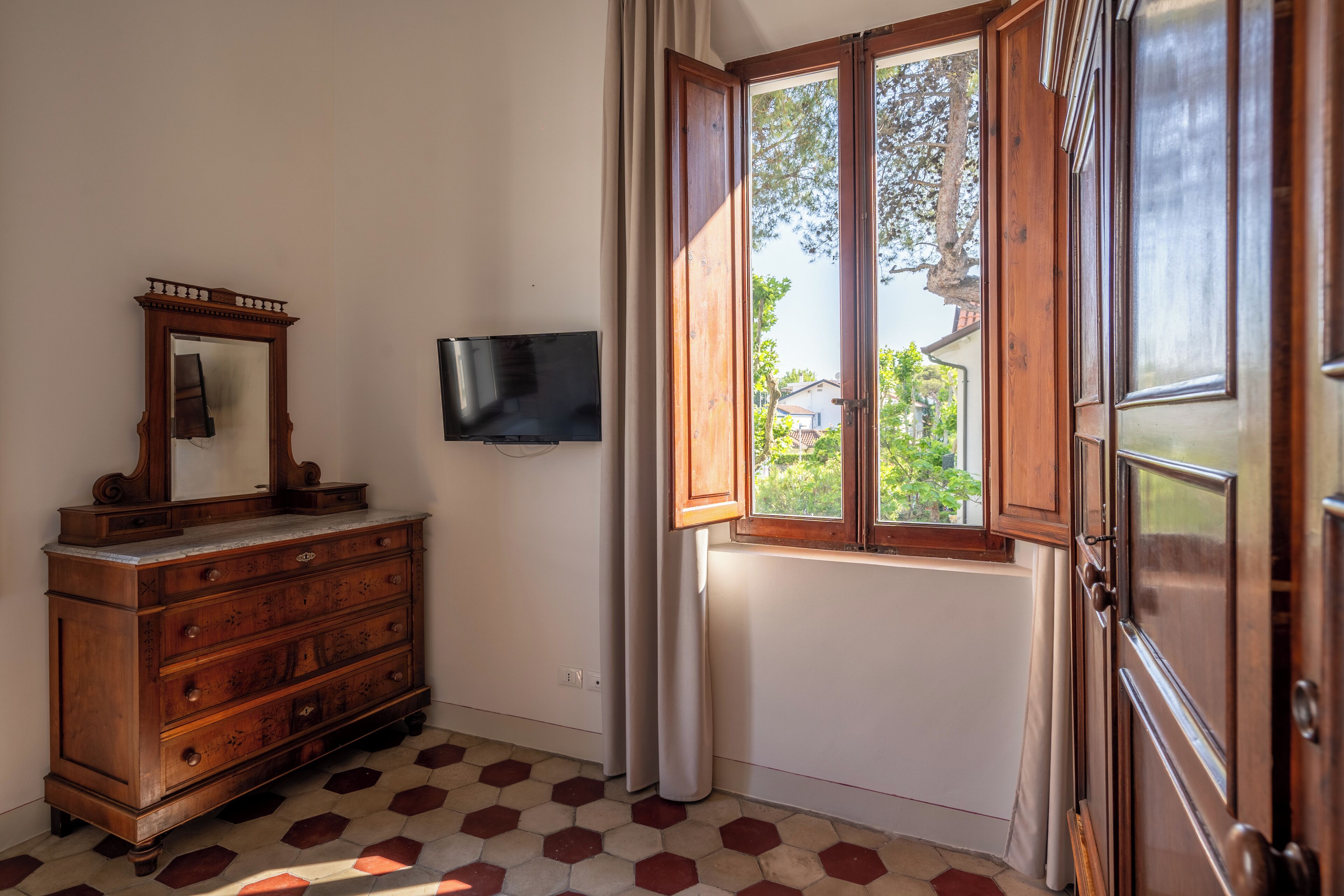 standard apartment | 1 bedroom, premium bedding, minibar, in-room safe