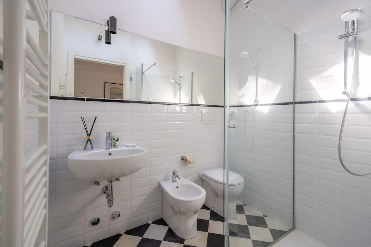 superior apartment | bathroom | eco-friendly toiletries, hair dryer, bidet, towels