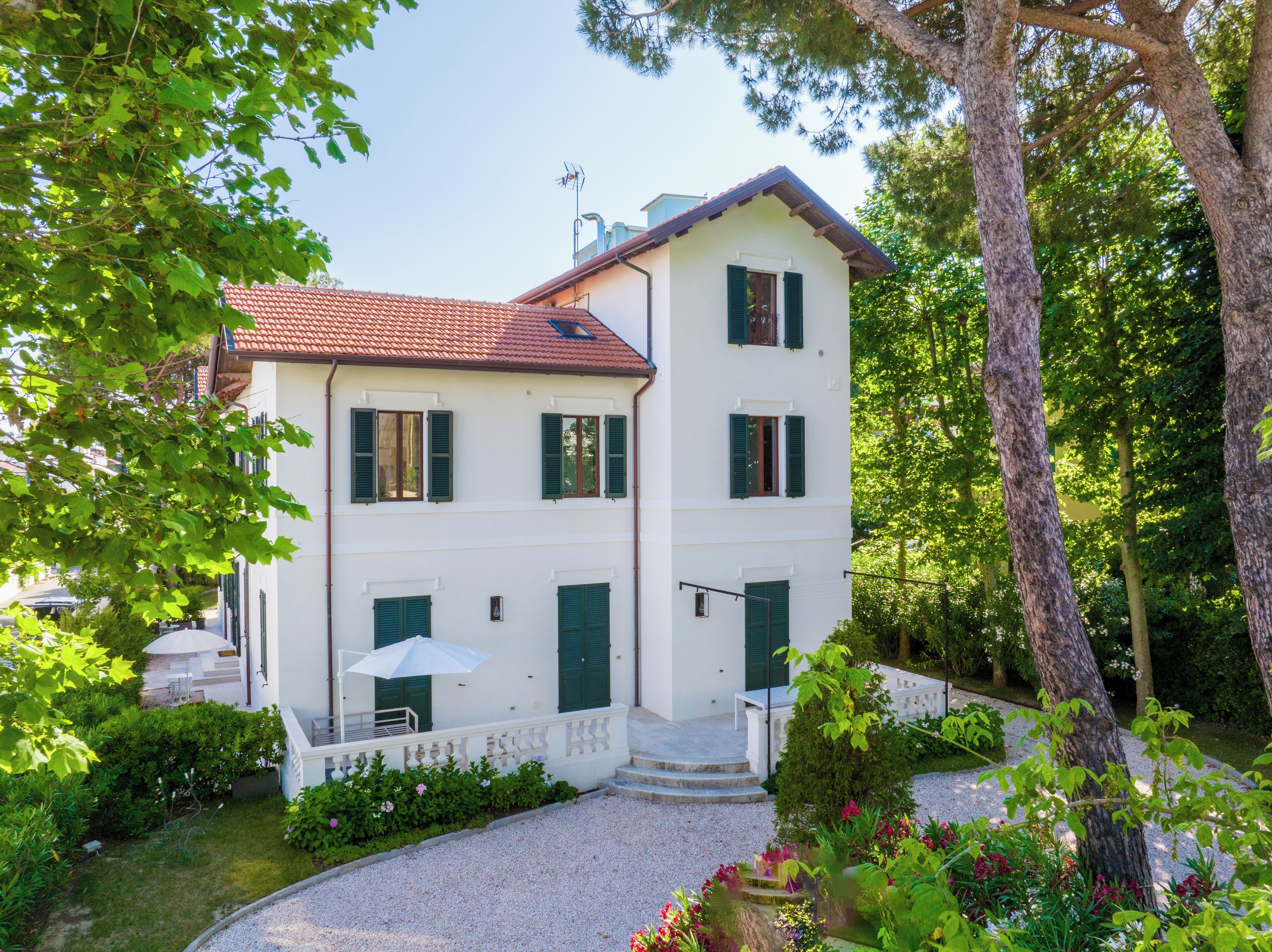 standard apartment | private kitchen | electric kettle, eco-friendly cleaning products