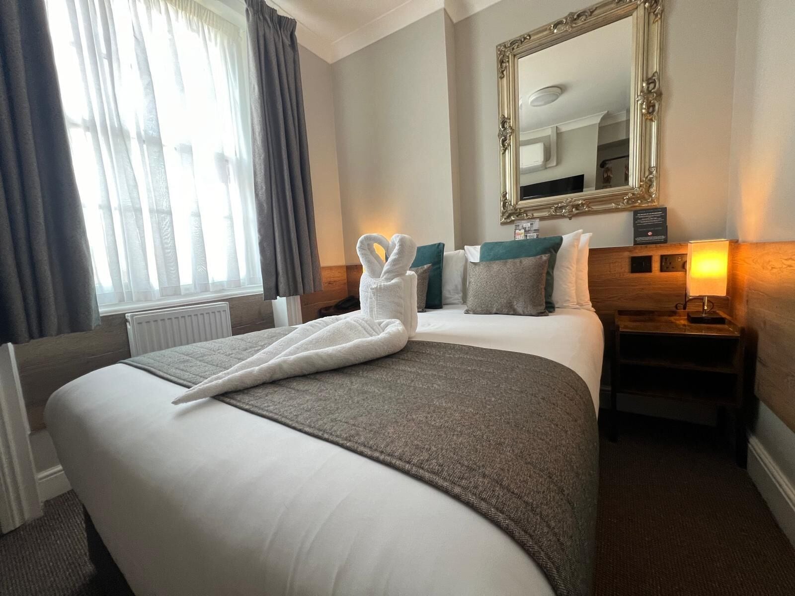 Foto - Tudor Court Hotel