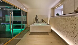 Sauna, hot tub, Turkish bath, Ayurvedic treatments, massages - Best Western Premier Milano Palace Hotel (Modena)