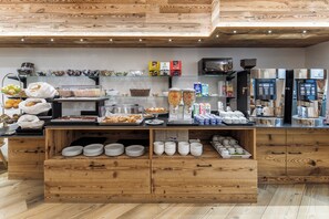 Gratis morgenmadsbuffet hver dag